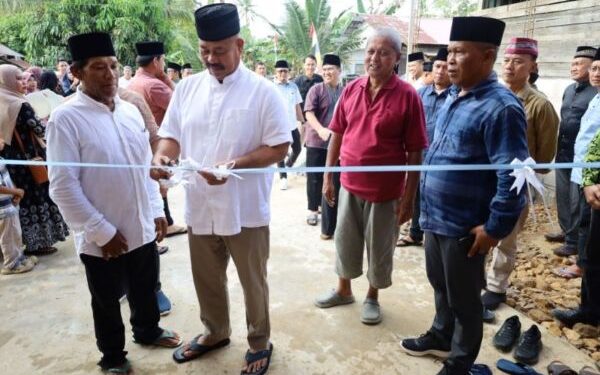 Di Dusun Marangan Bupati Kukar Resmikan Langgar Nurul Iman