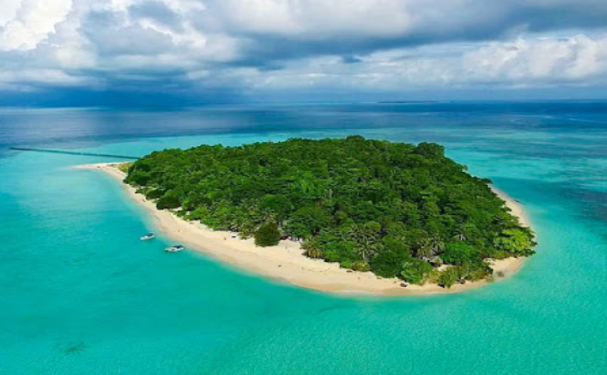 Pulau Sangalaki, Pulau Konservasi Penyu Hijau dan Penyu Sisik