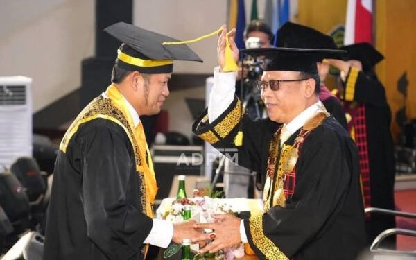 Gubernur Kaltim Rudy Mas’ud Raih Gelar Doktoral