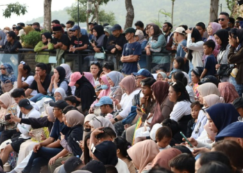 Penonton Obelix Sea View Yogyakarta Terpukau Saksikan Kesenian Kukar