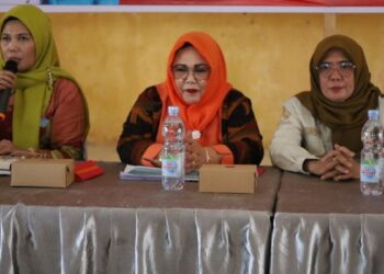 Ketua Yayasan Jantung Indonesia Kukar Beri Bantuan YJI Muara Badak