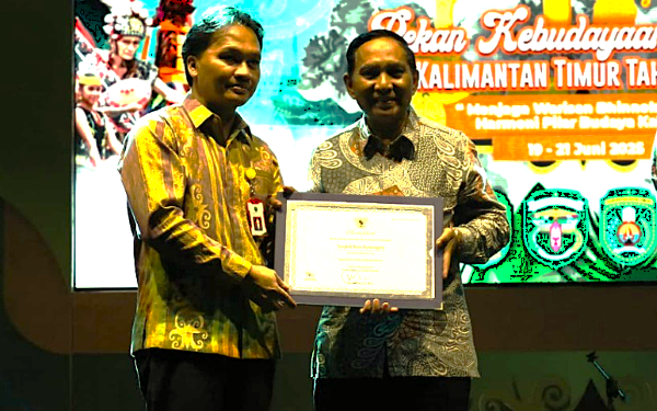 Kukar Terima Sertifikat Warisan Budaya Tak Benda dari Kemendikbudristek RI