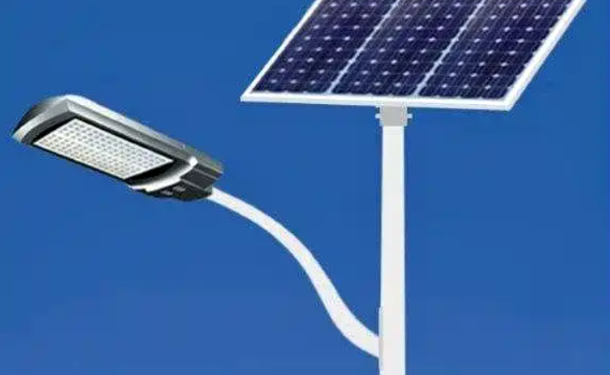 Lampu Jalan Tenaga Surya Akan Terangi Jalan Gang di Bakungan