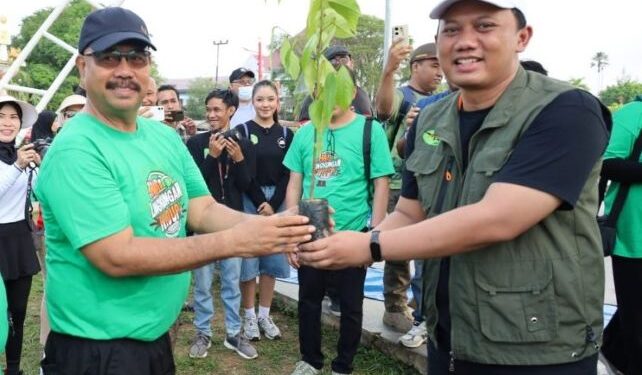Pemkab Kukar Gelar Apel Hari Lingkungan Hidup Sedunia 2025