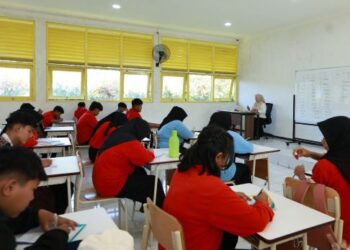 Murid Sekolah Rakyat Banyuwangi Diajarkan Hidup Mandiri