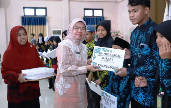 MTQ Bontang Barat Ditutup, Kelurahan Belimbing Sabet Gelar Juara Umum