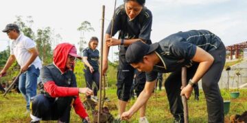 Insan Otorita IKN dan AYS Indonesia Galang Aksi Lintas Generasi Jaga Keseimbangan Ekosistem