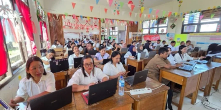 Wujudkan Keadilan Akses, Kemendikdasmen Laksanakan PPG Luring Khusus Guru di Wilayah 3T