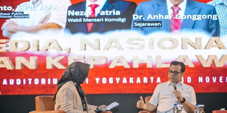 Wamen Komdigi Sebut Perjuangan Kedaulatan Bergeser ke Ruang Digital