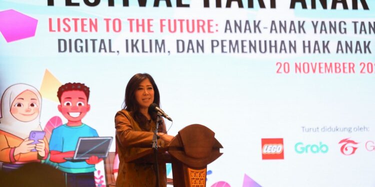 Menkomdigi Sebut Anak Indonesia Rata-rata 5,4 Jam Berinternet Tanpa Pendampingan