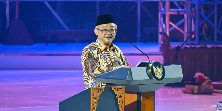 Mendikdasmen Target 162.500 Guru Raih Gelar S-1 dalam Dua Tahun