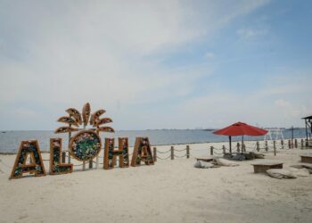 Waspada Cuaca Ekstrem, Menpar Widiyanti Serukan Standar Keamanan Ketat