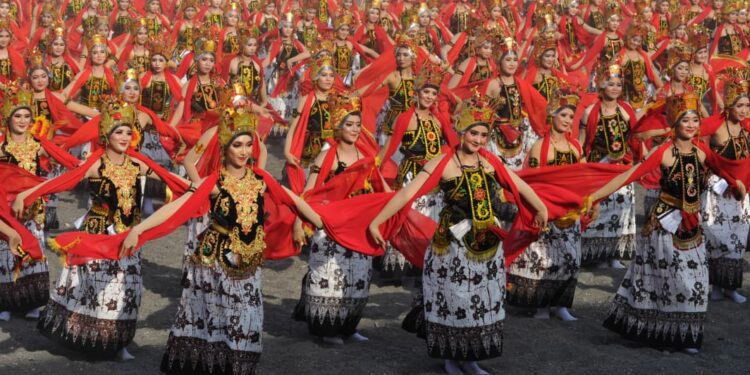 Jelajahi 125 “Permata” Budaya dalam Karisma Event Nusantara