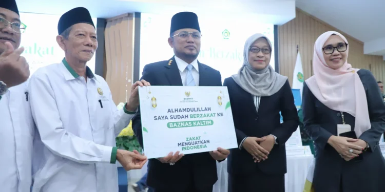 Kaltim Berzakat 2026: Gubernur Rudy Mas’ud Targetkan Zakat Jadi Solusi Kesenjangan Ekonomi