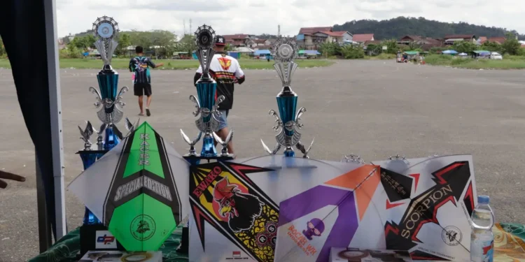 Layang-Layang di Langit Temindung Bukan Lagi Sekadar Permainan, Tapi Kebanggaan