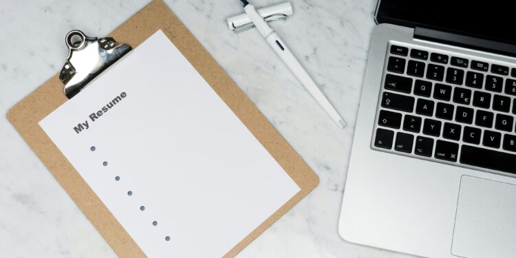 Lowongan Sektor Formal Kaltim Naik, Pekerja Penuh Waktu Tembus 1,5 Juta Orang