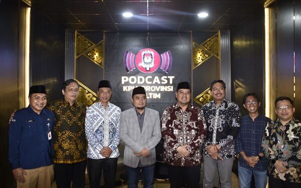 Gandeng Influencer, KPU Kaltim Resmi Luncurkan Podcast Edukasi Demokrasi