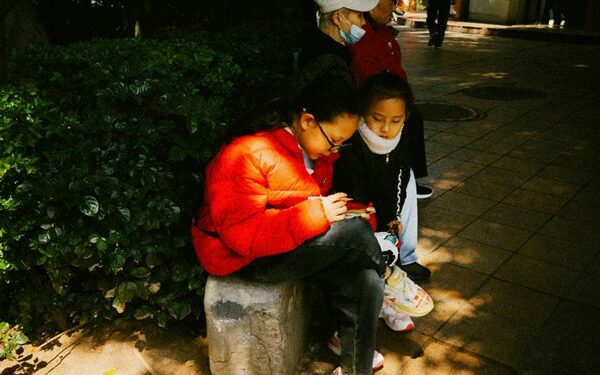 Pemerintah Larang Anak di Bawah 16 Tahun Punya Akun Medsos Mulai 28 Maret