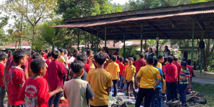 Penyuluh Kemenag Berau Ajak Siswa SDN 001 Tanjung Redeb Maknai Pengorbanan