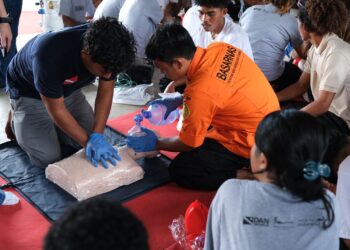 Kemenpar dan DAN Perkuat Standar Keselamatan Selam Dunia di Labuan Bajo