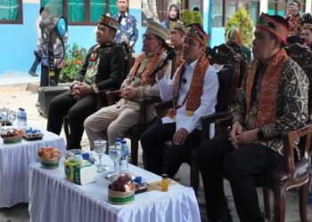 Kado Hardiknas 2026: Wamendikdasmen Resmikan Revitalisasi 72 Satuan Pendidikan di Kalimantan Tengah