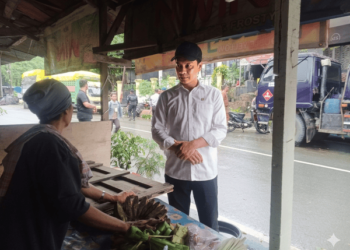 Sekretaris Komisi I Serap Aspirasi Pedagang Sungai Kunjang