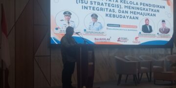 Buka Rakor Pendidikan, Wawali Samarinda Instruksikan Kepsek Jadi Orang Tua Bijak
