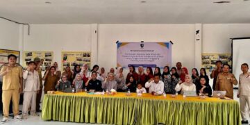 Maksimalkan Potensi Desa Karang Tunggal Tenggarong Seberang melalui Pembentukan Kelompok Sadar Wisata dan Pelatihan Digital AI