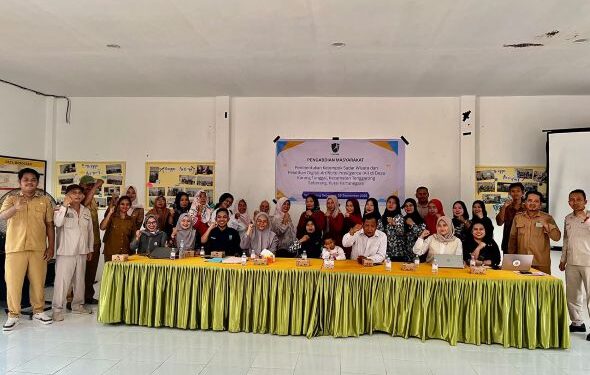 Maksimalkan Potensi Desa Karang Tunggal Tenggarong Seberang melalui Pembentukan Kelompok Sadar Wisata dan Pelatihan Digital AI