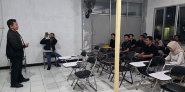 Jurusan Akuntansi  Polnes Latih Mahasiswa STIMI Samarinda Kuasai Microsoft Office untuk Laporan Akuntansi